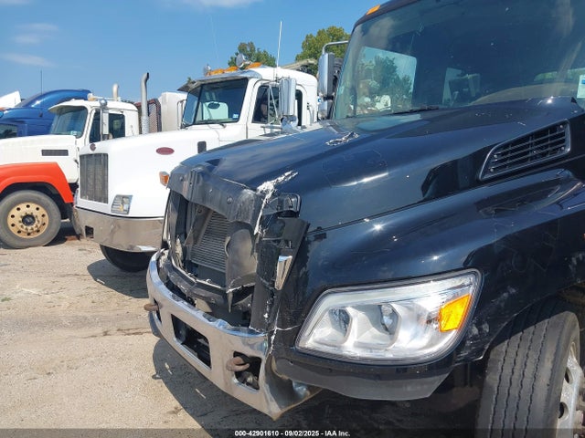 5PVNJ7BS9P5T50184 Hino B6.7 260 / B6.7 240