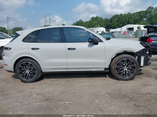 Porsche Cayenne 2025 WP1AA2AYXSDA03161 Image 13