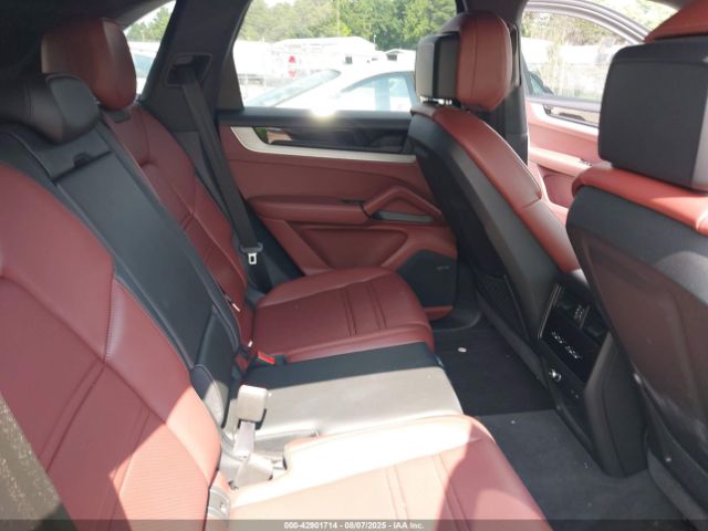 2025 PORSCHE CAYENNE WP1AA2AYXSDA03161 Photo 7