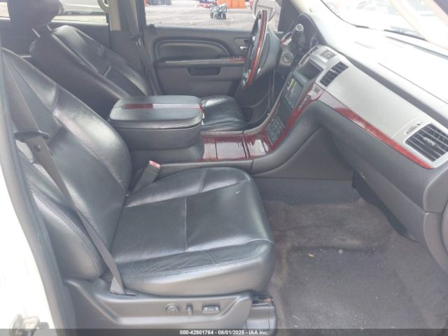 2011 CADILLAC ESCALADE 1GYS3CEF5BR309258 Photo 4