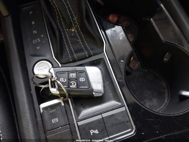 1V2WR2CA9NC522811 Volkswagen fsi