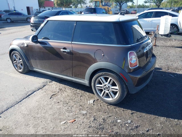 2012 MINI COOPER WMWSU3C51CT259229 Photo 2