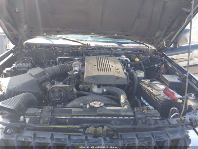 2001 MITSUBISHI MONTERO SPORT JA4MT31H71P036883 Photo 9