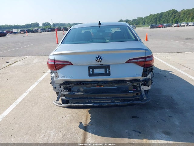 3VWGM7BU4PM049217 Volkswagen tsi