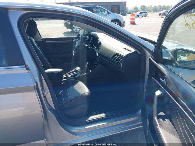 3VWGM7BU4PM049217 Volkswagen tsi