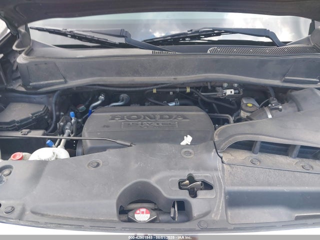 Honda j35z4 2015 5FNYF3H57FB021960 Image 10