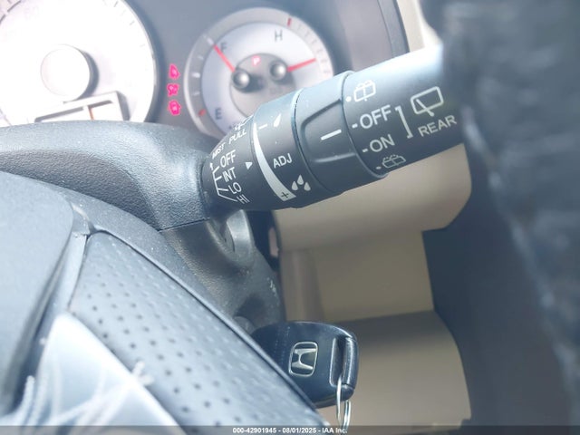 Honda j35z4 2015 5FNYF3H57FB021960 Image 11
