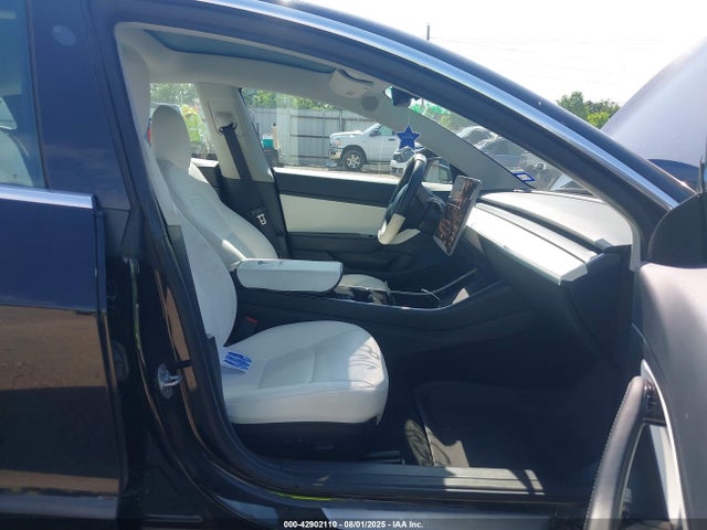 2020 TESLA MODEL 3 5YJ3E1EA0LF662074 Photo 4