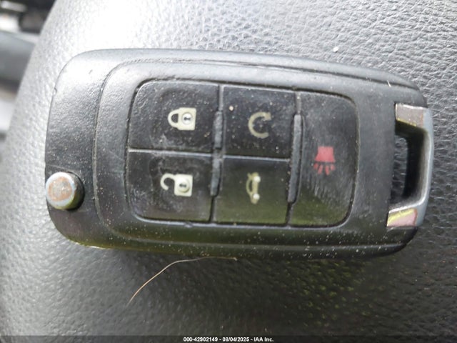 1G1P75SZ9E7253750 Chevrolet luz