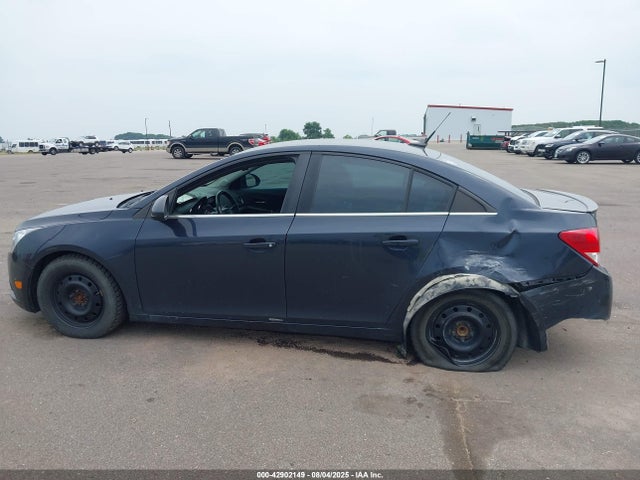 1G1P75SZ9E7253750 Chevrolet luz