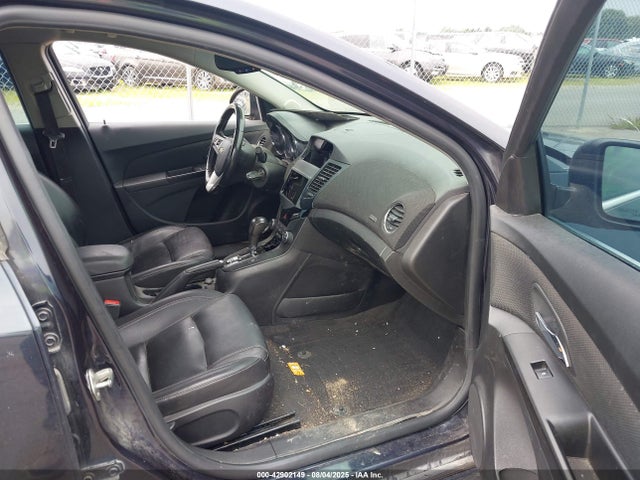 1G1P75SZ9E7253750 Chevrolet luz