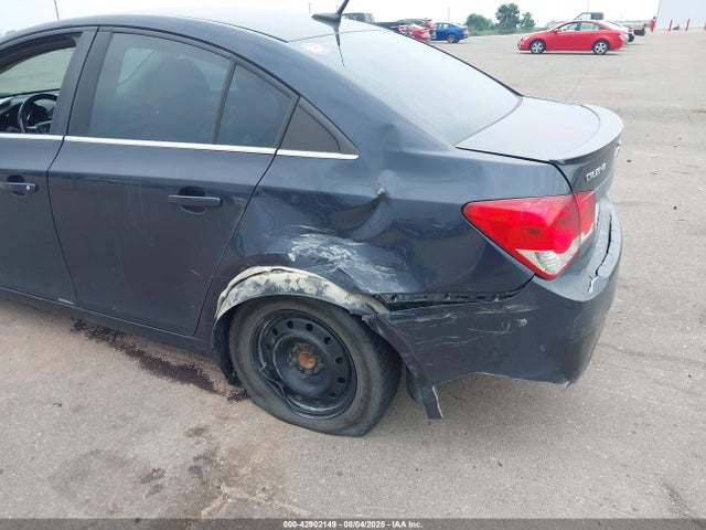 1G1P75SZ9E7253750 Chevrolet luz