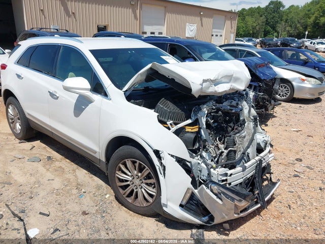 2017 CADILLAC XT5 1GYKNARS5HZ197138 Photo 0