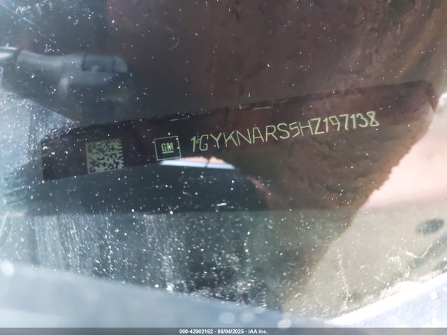 2017 CADILLAC XT5 1GYKNARS5HZ197138 Photo 8