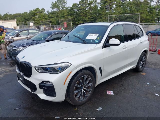 2021 BMW X5 5UXCR6C04M9E61674 Photo 1