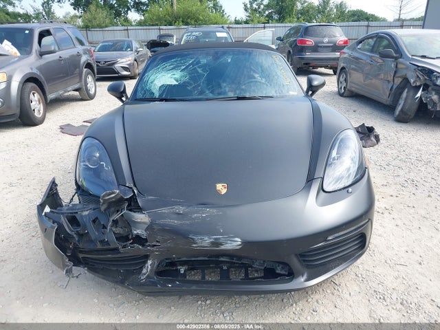 Porsche 718 Boxster 2024 WP0CB2A80RK223065 Image 12