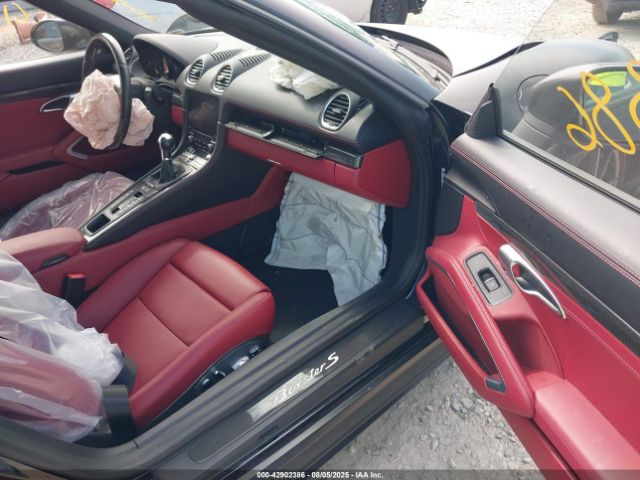 2024 PORSCHE 718 BOXSTER WP0CB2A80RK223065 Photo 4