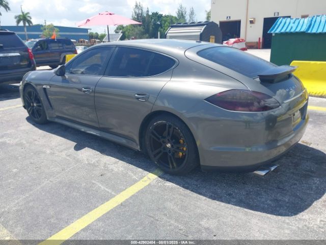 2013 PORSCHE PANAMERA WP0AA2A71DL010212 Photo 2