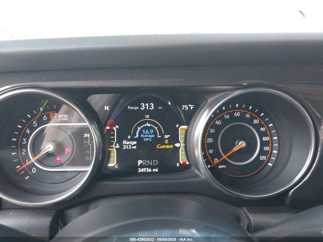 1C4HJXEG5MW626886 Jeep Wrangler