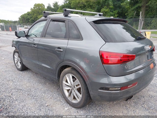 2017 AUDI Q3 WA1ECCFS2HR009372 Photo 2