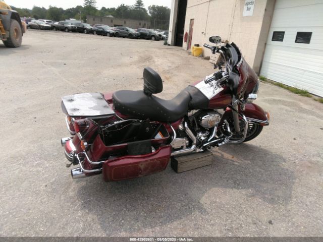2010 HARLEY-DAVIDSON FLHTC 1HD1FF410AB626984 Photo 3