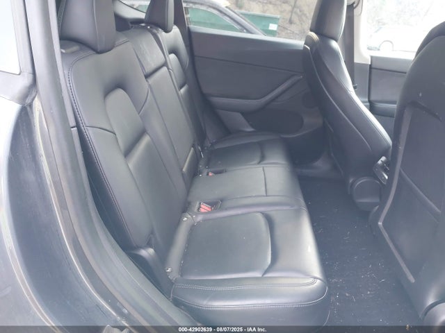 2021 TESLA MODEL Y 5YJYGDEE4MF199751 Photo 7