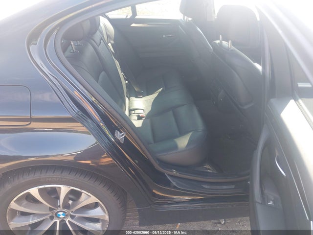 BMW 528I 2016 WBA5A7C55GG642893 Image 8