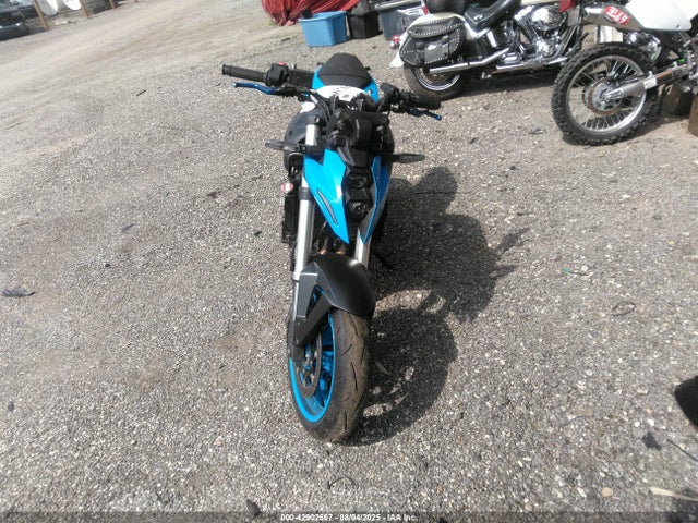 Suzuki Fra1 2023 JS1EM11B6P7100597 Image 5