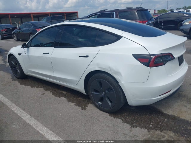 2023 TESLA MODEL 3 5YJ3E1EAXPF607251 Photo 2