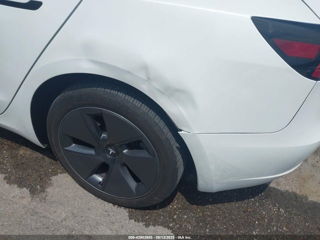 2023 TESLA MODEL 3 5YJ3E1EAXPF607251 Photo 5