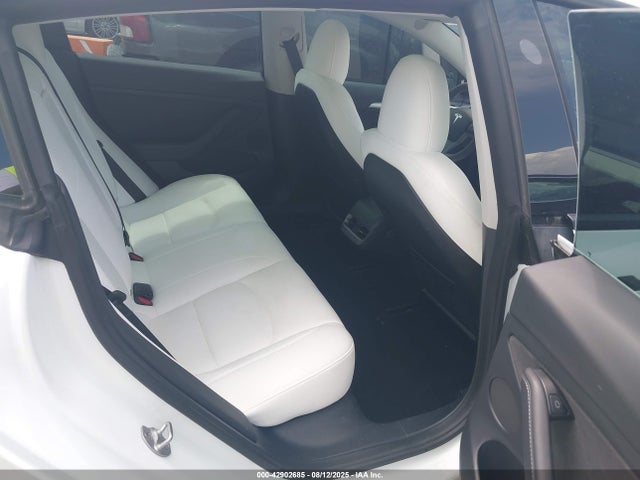 2023 TESLA MODEL 3 5YJ3E1EAXPF607251 Photo 7