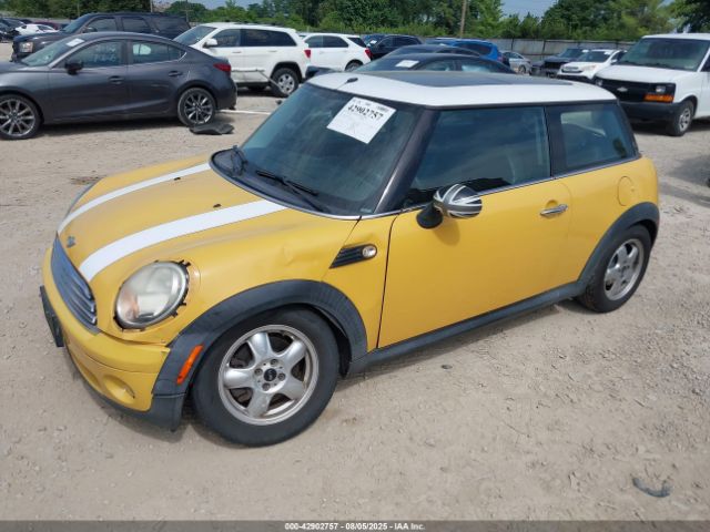 2007 MINI COOPER WMWMF33597TT50354 Photo 1