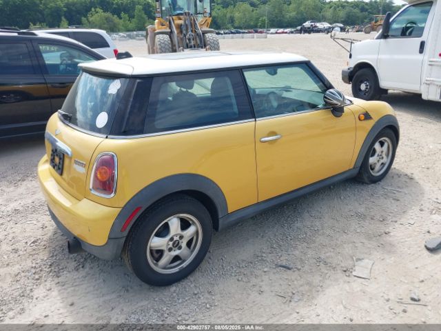 2007 MINI COOPER WMWMF33597TT50354 Photo 3