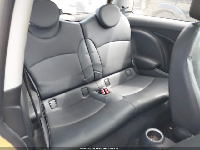 2007 MINI COOPER WMWMF33597TT50354 Photo 7