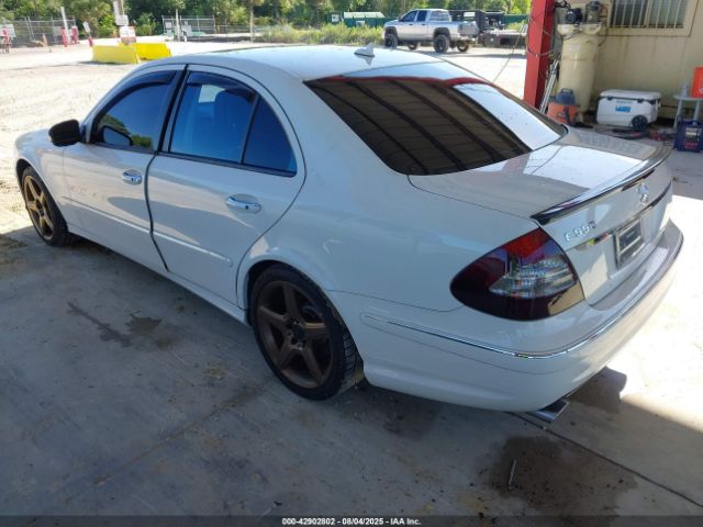 2008 MERCEDES-BENZ E 550 WDBUF72X48B277798 Photo 2
