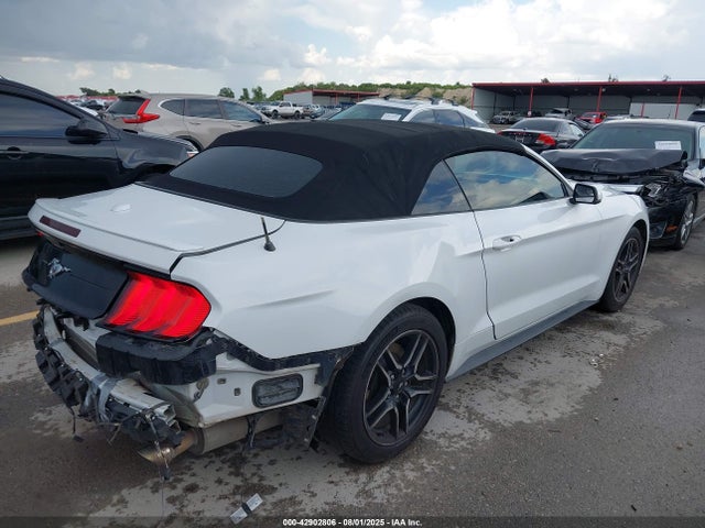 1FATP8UH9L5112719 Ford Mustang