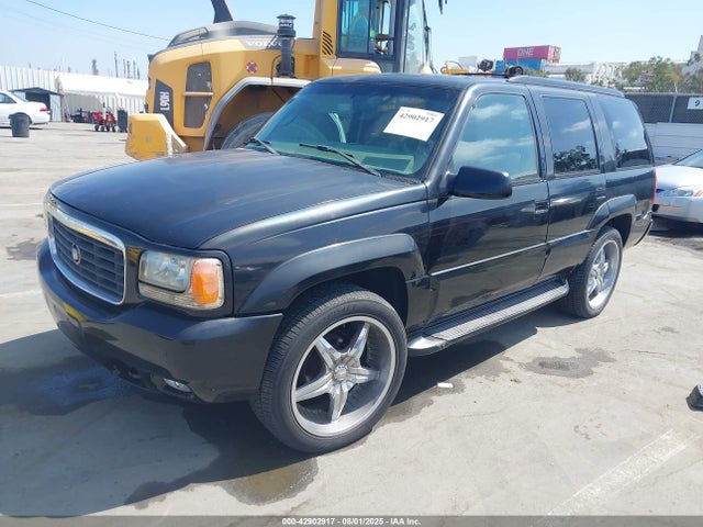2000 CADILLAC ESCALADE 1GYEK63R8YR206066 Photo 1
