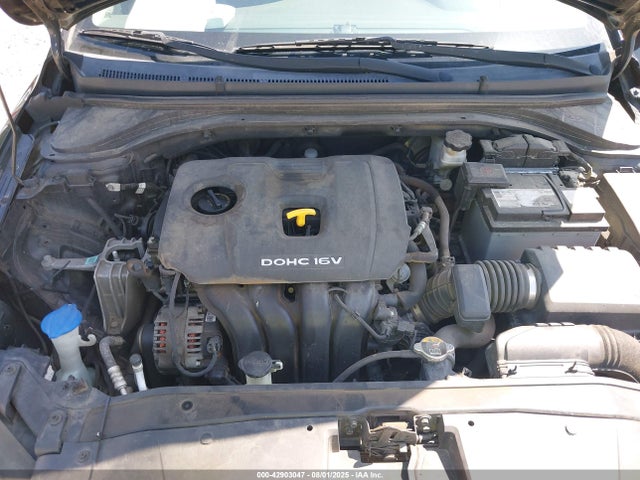 Hyundai 2017 2017 5NPD74LF8HH165751 Image 10