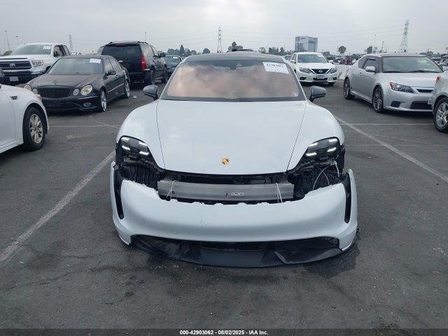 Porsche Taycan 2020 WP0AC2Y13LSA72410 Image 12