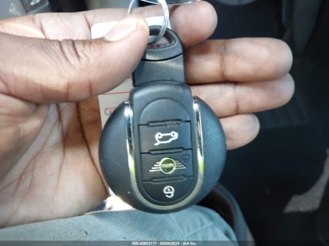 2020 MINI CLUBMAN WMWLV7C05L2N03290 Photo 10