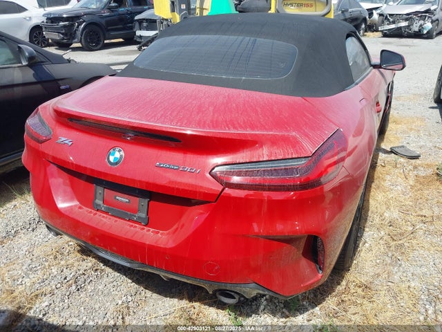 WBAHF3C51KWW03921 BMW Z4
