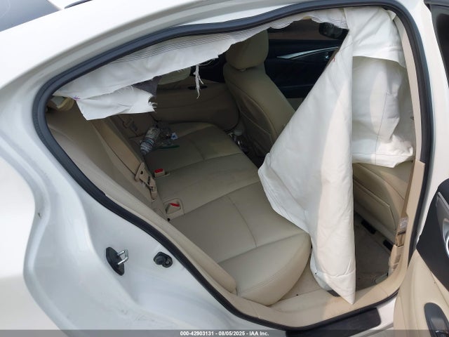 JN1EV7AR1HM839191 Infiniti Q50