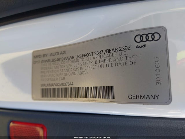 2018 AUDI A4 WAUKMAF4XJA037644 Photo 8