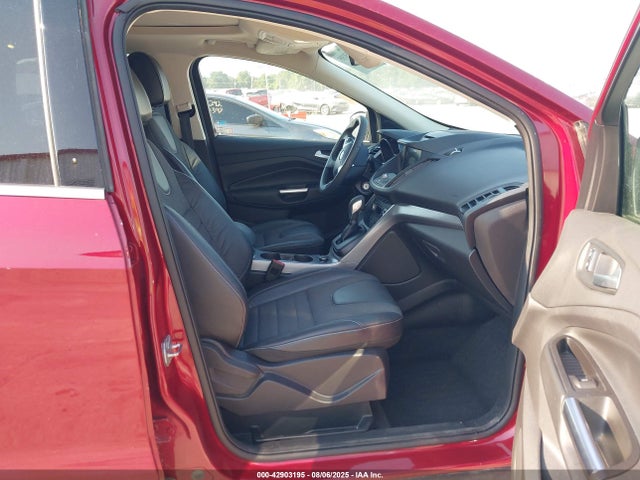 1FMCU0GX3GUB93974 Ford Escape