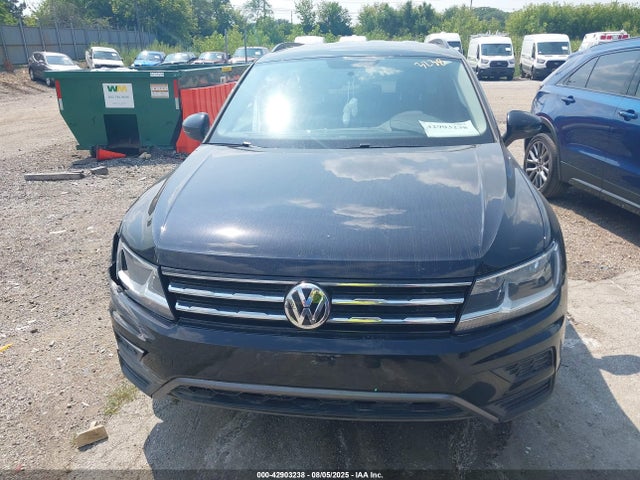 Volkswagen Tiguan 2021 3VV0B7AX7MM044483 Image 11