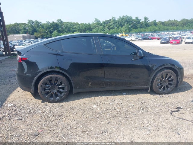 7SAYGAEE4PF940258 Tesla Model Y