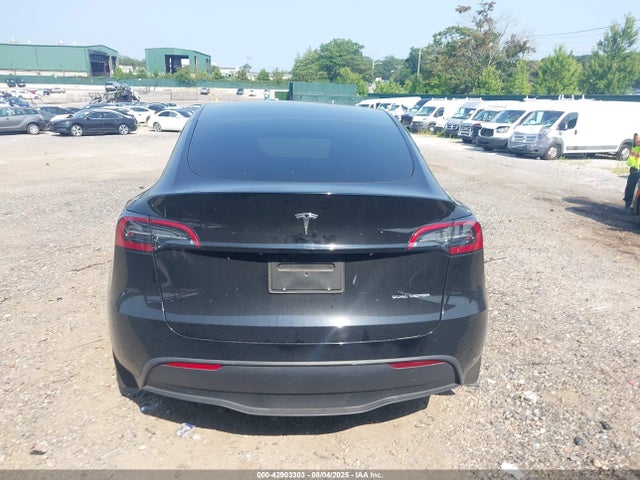 7SAYGAEE4PF940258 Tesla Model Y