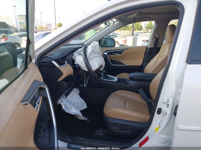 Toyota a25a-fks 2021 2T3C1RFV0MW113191 Image 5