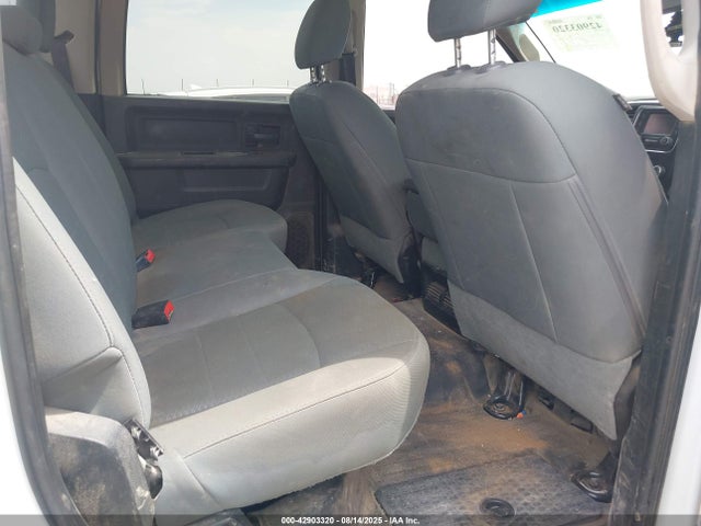 RAM 2016 2016 3C6TR5CT2GG282094 Image 8