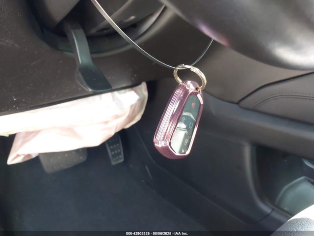 2022 CADILLAC XT5 1GYKNBR48NZ137969 Photo 10